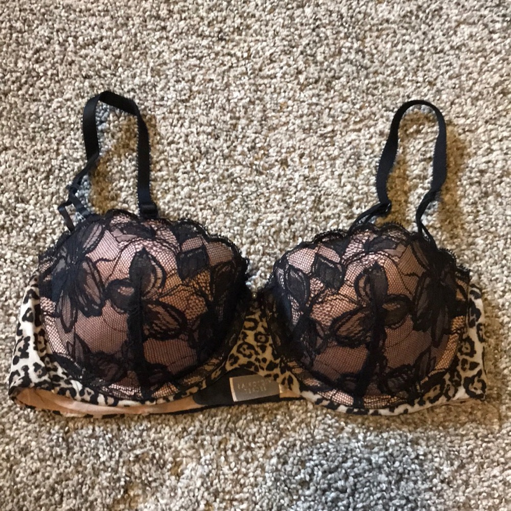 Victoria Secret bra